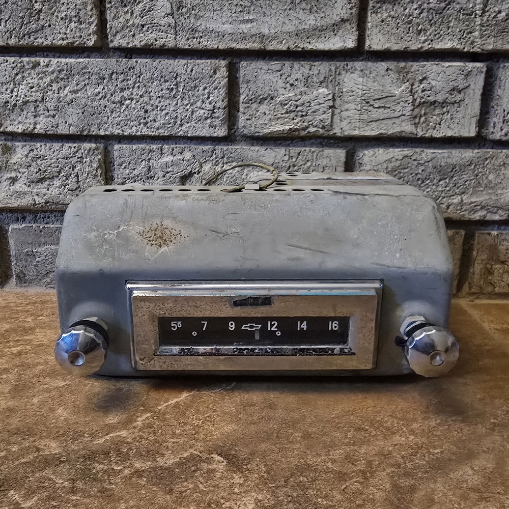 1956 | GM | Chevrolet Bel Air 12V Tube Radio